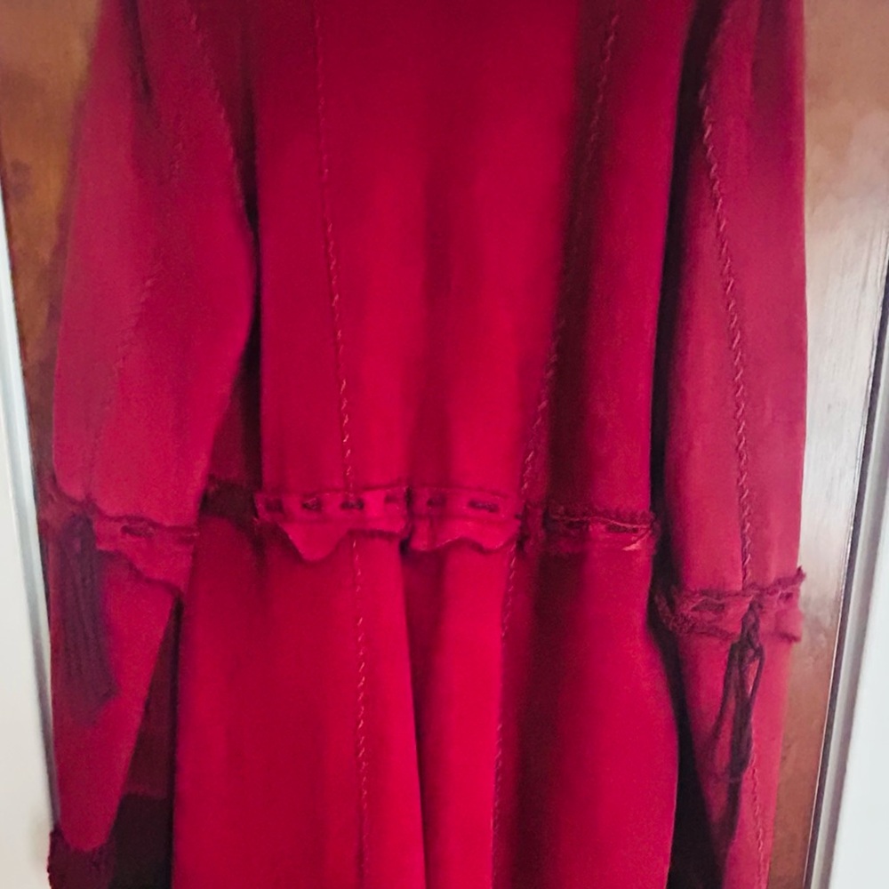 Stunning Dennis Basso Deep Red Shearling and sheared Mink coat - Picture 4 of 9